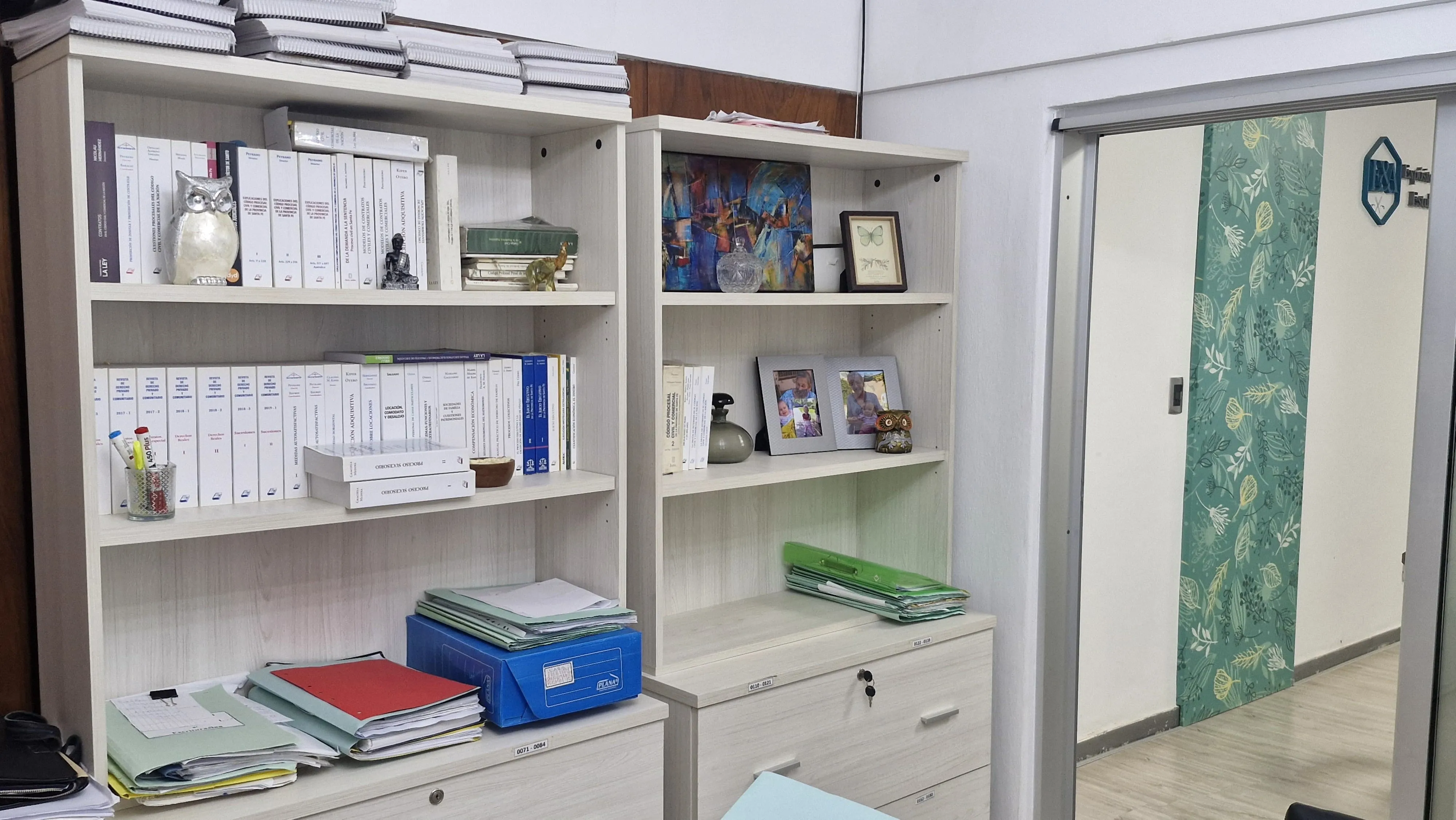 Biblioteca del estudio — Estudio Expósito & Asociados